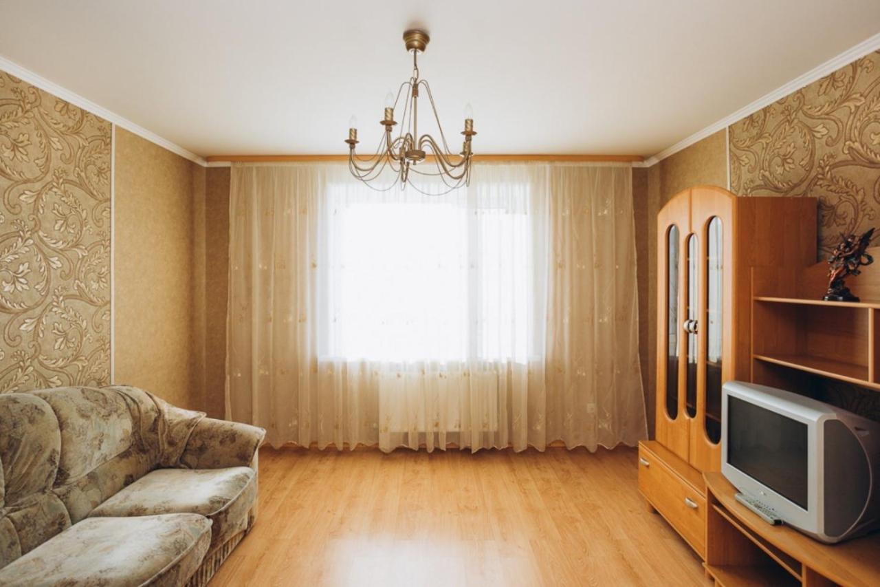 Apartment In The Center Sumy Εξωτερικό φωτογραφία